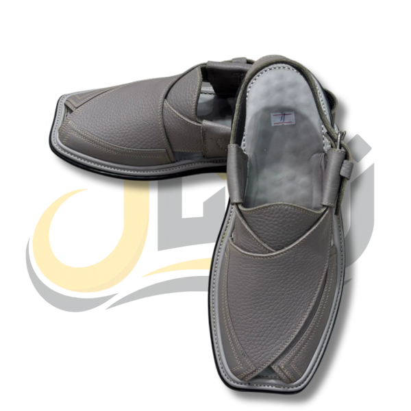 Gray Crocodile Texture Takidar Pehawari Chappal
