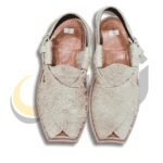 Off White Suede Peshawari Chappal