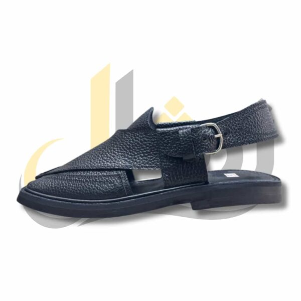 Black Doted Takidar Medium Sole Peshawari Chappal